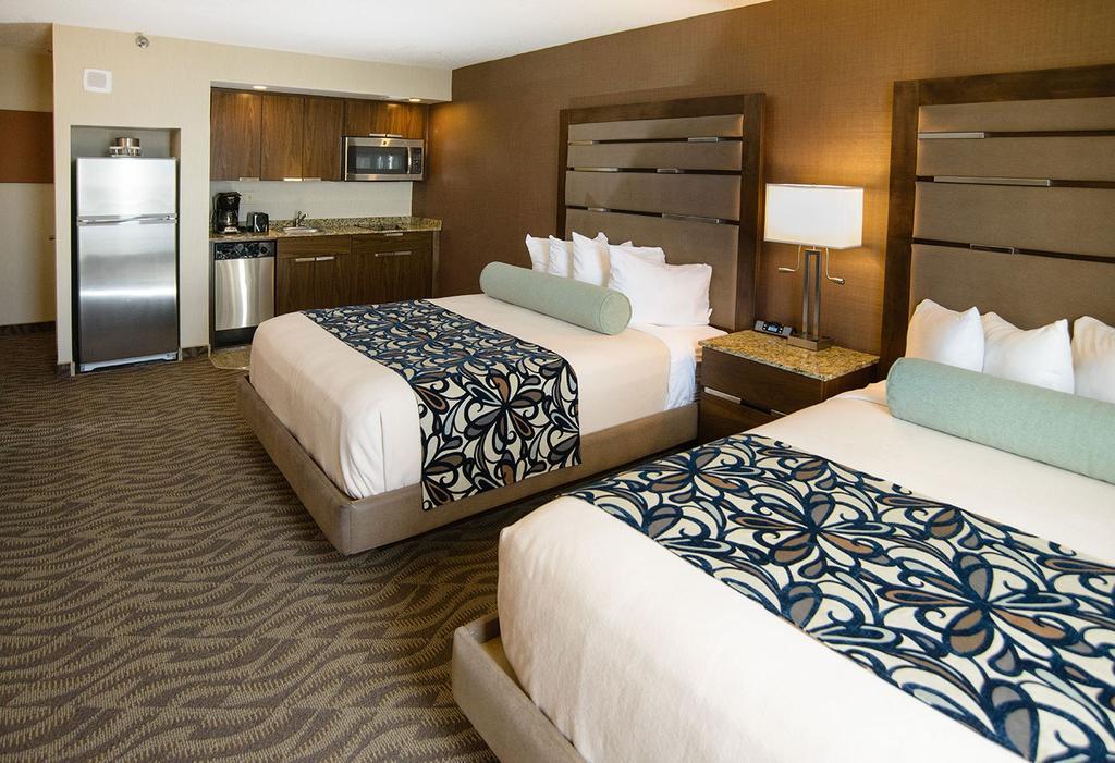 Deluxe Studio with Two Double Beds